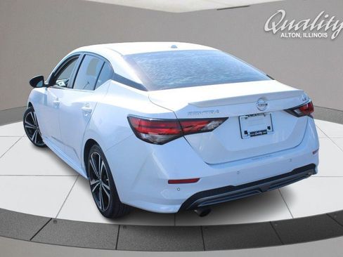 Used 2021 Nissan Sentra SR w/ SR Premium Package image 6