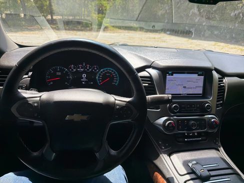 Used 2017 Chevrolet Tahoe Premier image 36