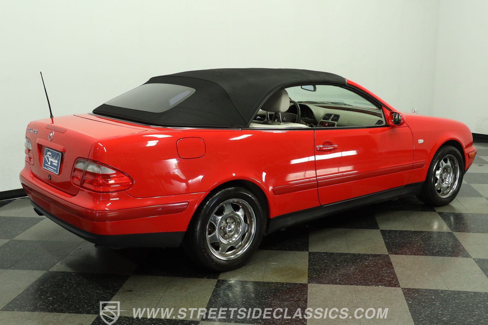 Used 1999 Mercedes-Benz CLK 320 Cabriolet image 12