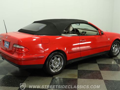 Used 1999 Mercedes-Benz CLK 320 Cabriolet image 12