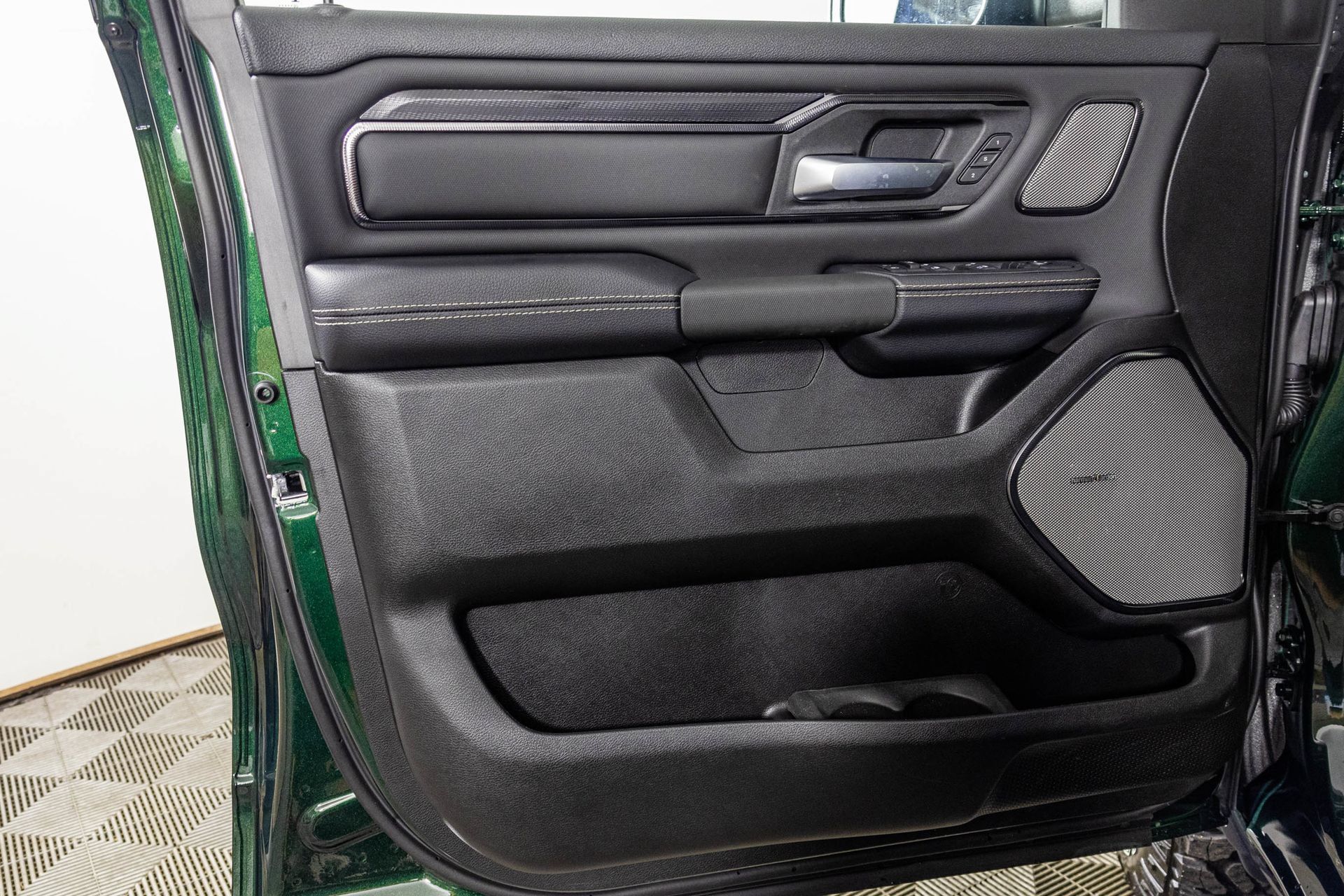New 2027 RAM 1500 Rebel AWD/4WD image 36