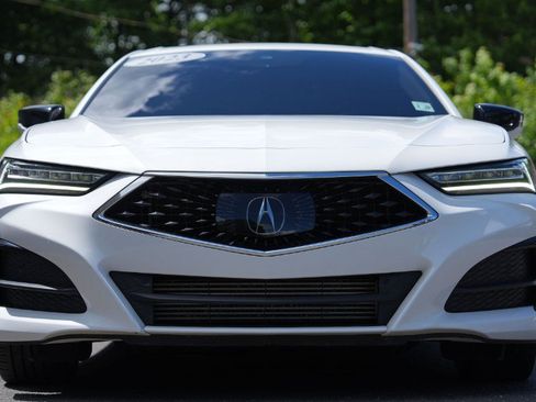 Used 2023 Acura TLX w/ Technology Package FWD image 9