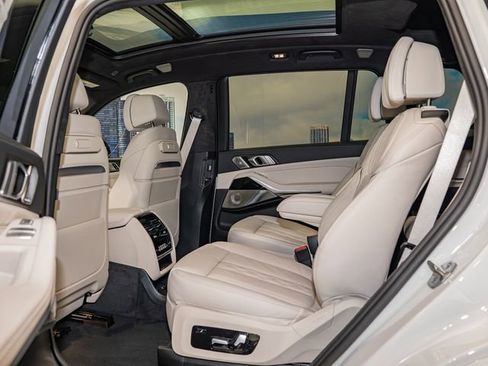 New 2026 BMW ALPINA XB7 AWD/4WD image 22