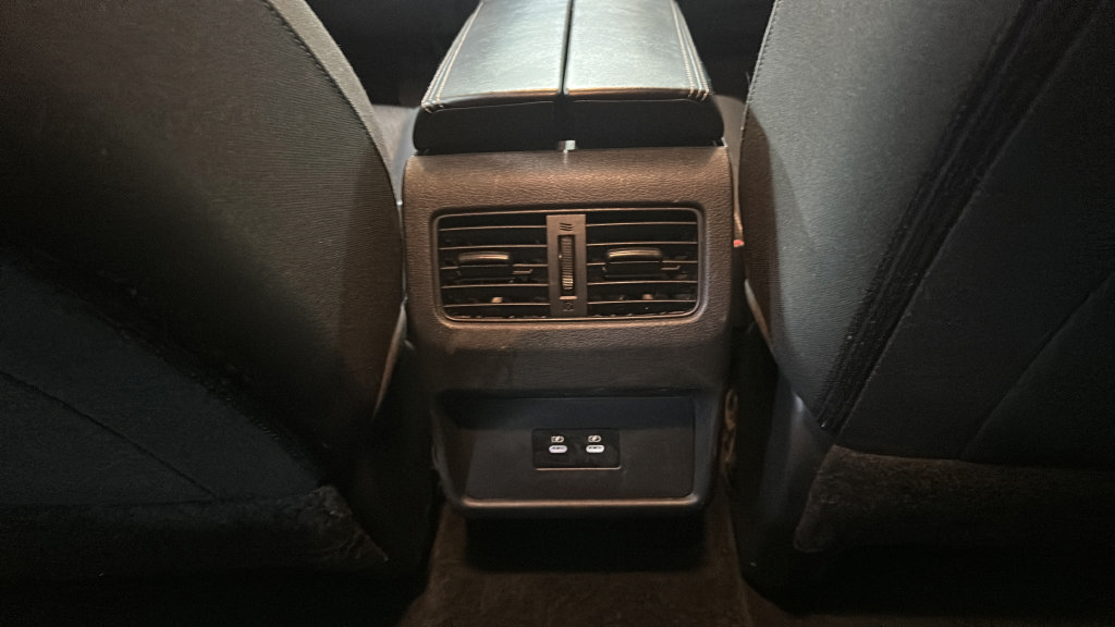 Certified 2024 Nissan Rogue SV AWD/4WD image 13