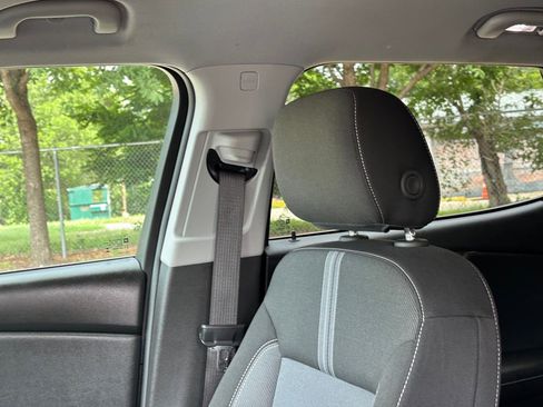 Used 2025 Chevrolet Blazer LT FWD image 14