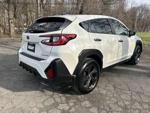 Used 2024 Subaru Crosstrek 2.0i AWD/4WD image 8