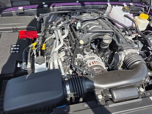 Used 2026 Jeep Gladiator Sport image 11