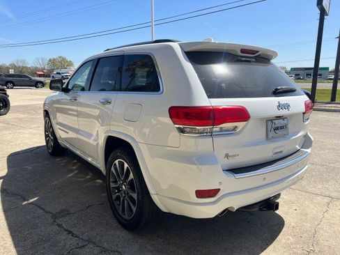 Used 2018 Jeep Grand Cherokee Overland image 8