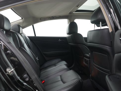 Used 2014 Nissan Maxima 3.5 SV w/ Sport Package FWD image 12