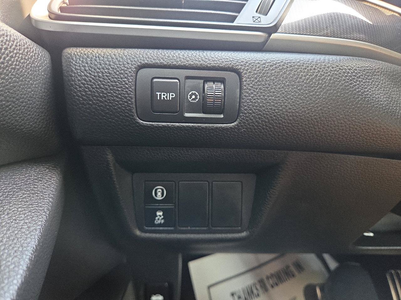 Used 2022 Honda Accord Sport image 11