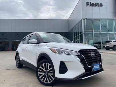 Used 2024 Nissan Kicks SV