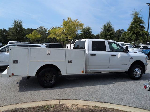 Used 2021 RAM 3500 Tradesman w/ Chrome Appearance Group AWD/4WD image 3