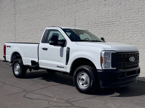 Used 2025 Ford F250 XL w/ XL Driver Assist Package AWD/4WD image 4