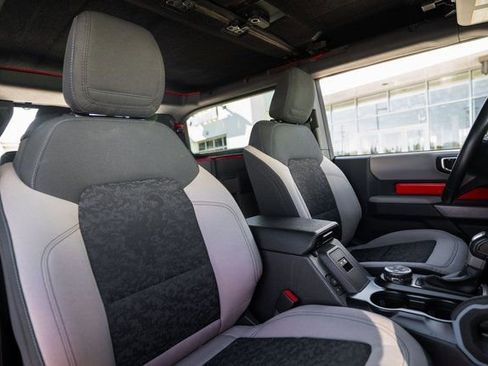 Used 2021 Ford Bronco Wildtrak image 17