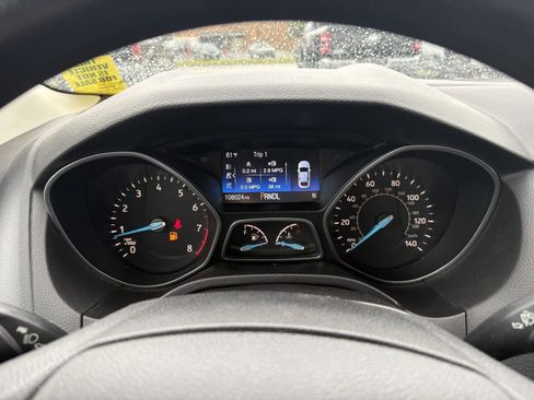 Used 2015 Ford Focus SE FWD image 8