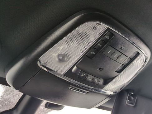 Used 2020 Jeep Grand Cherokee Limited X image 37