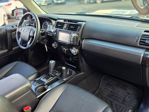 Used 2014 Toyota 4Runner Trail Premium image 9