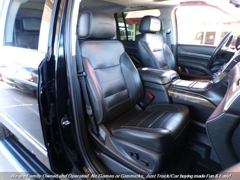 Used 2019 GMC Yukon XL Denali w/ Denali Ultimate Package AWD/4WD image 25