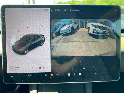 Used 2023 Tesla Model Y Long Range AWD/4WD image 16