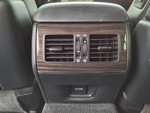 Used 2013 Lexus LS 460 w/ Comfort Pkg RWD image 15