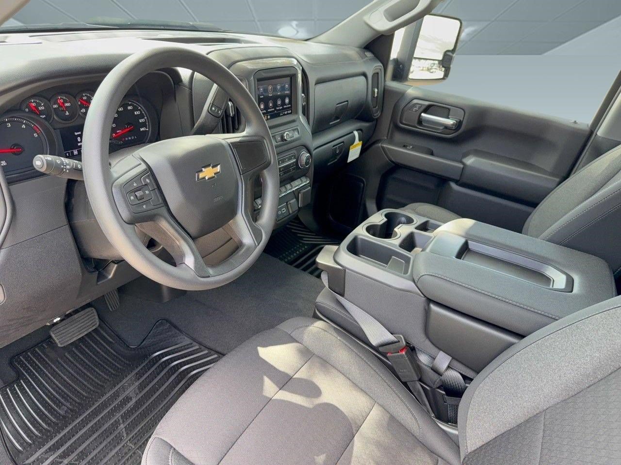New 2026 Chevrolet Silverado 2500 Custom w/ Custom Value Package AWD/4WD image 4