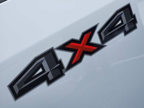 Used 2020 Ford F150 Lariat image 12