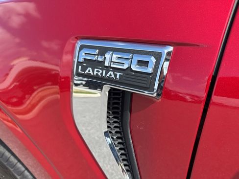 Used 2022 Ford F150 Lariat w/ Max Trailer Tow Package image 12