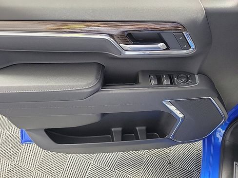 New 2025 Chevrolet Silverado 1500 LT image 15