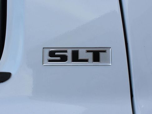 Used 2023 RAM 3500 SLT w/ Quick Order Package 2YG SLT image 43