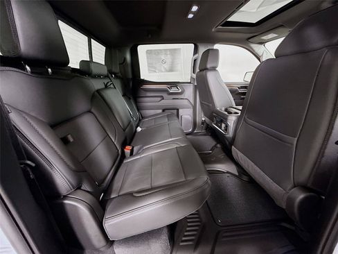 New 2026 GMC Sierra 1500 Denali w/ Technology Package AWD/4WD image 22