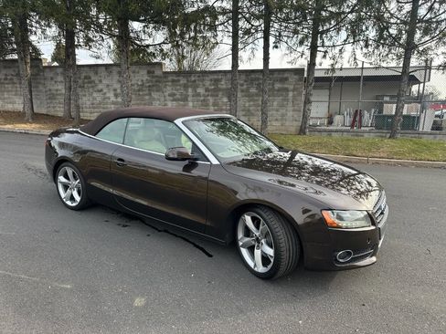 Used 2011 Audi A5 2.0T Premium Plus image 8