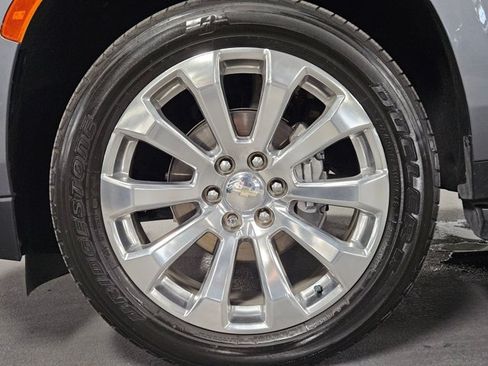 Used 2021 Chevrolet Tahoe Premier w/ Premium Package RWD image 24