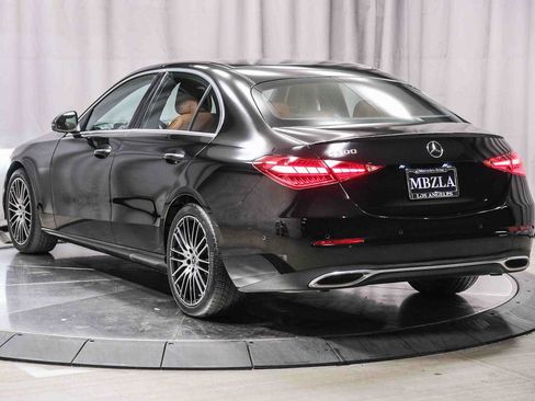 Certified 2022 Mercedes-Benz C 300 Sedan image 2