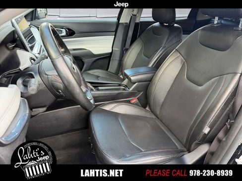 Certified 2022 Jeep Compass Limited image 7