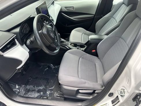 Certified 2024 Toyota Corolla SE FWD image 31