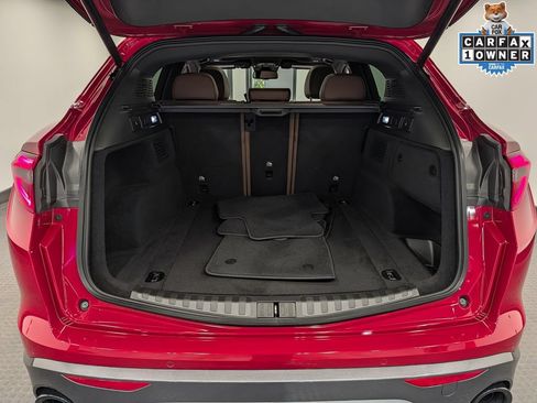 Used 2023 Alfa Romeo Stelvio Ti AWD/4WD image 25