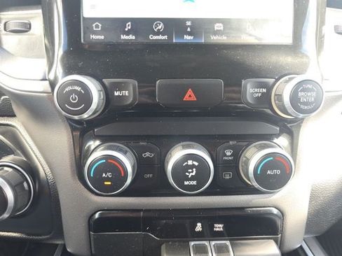 Certified 2022 RAM 1500 Big Horn image 24