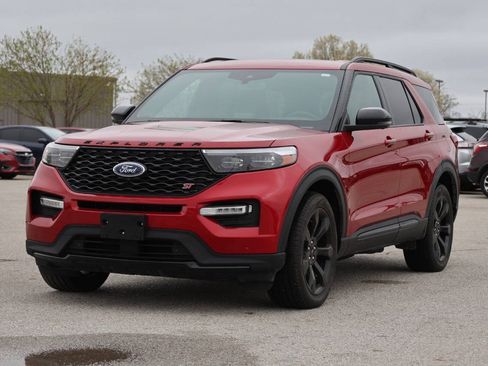 Used 2023 Ford Explorer ST w/ Equipment Group 401A AWD/4WD image 6