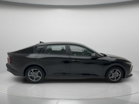 Used 2025 Kia K4 FWD image 6