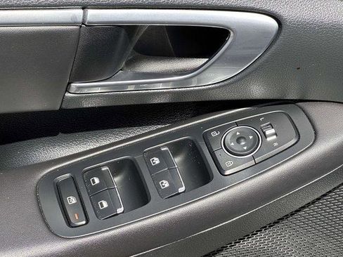 Certified 2022 Hyundai Sonata SEL FWD image 12