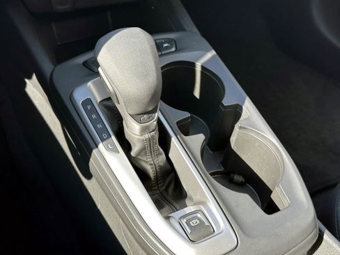 Certified 2024 Chevrolet Trax LS w/ LS Convenience Package image 25