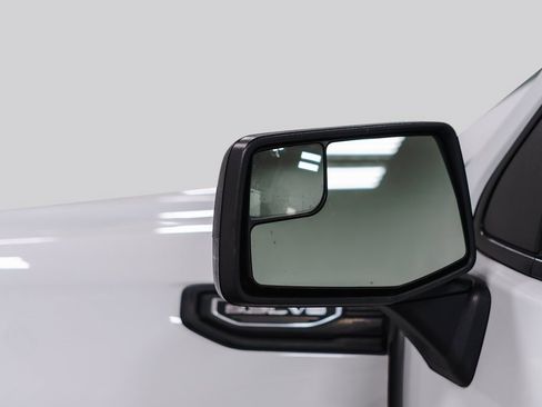 Used 2021 GMC Sierra 1500 Elevation image 39