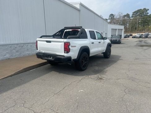 New 2025 Chevrolet Colorado Trail Boss w/ Midnight Edition image 3