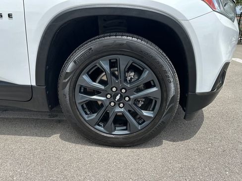 Used 2021 Chevrolet Traverse RS FWD image 13