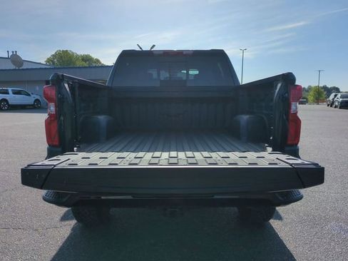 Used 2025 Chevrolet Silverado 1500 ZR2 w/ Technology Package AWD/4WD image 35
