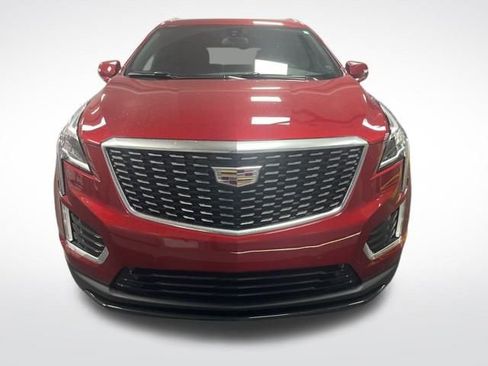 Certified 2024 Cadillac XT5 Luxury image 9