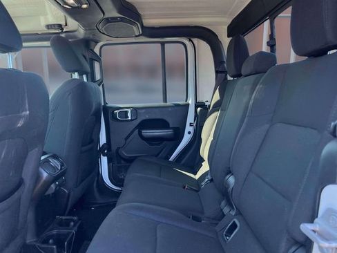 Used 2020 Jeep Gladiator Sport w/ Quick Order Package 24S AWD/4WD image 14