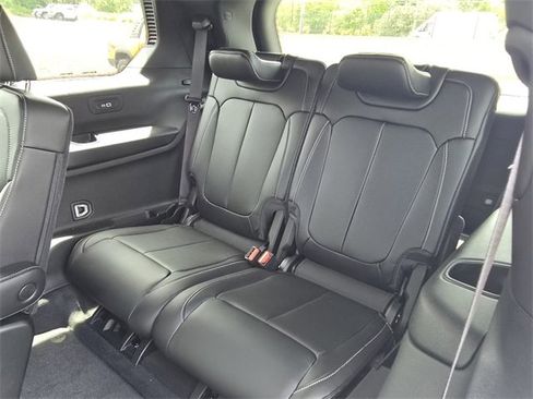 New 2025 Jeep Grand Cherokee L Limited w/ Trailer Tow Package image 7