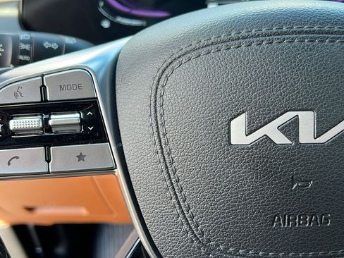 Used 2025 Kia Telluride EX X-Line AWD/4WD image 29
