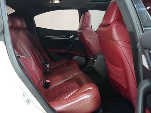 Certified 2022 Maserati Ghibli Trofeo RWD image 38